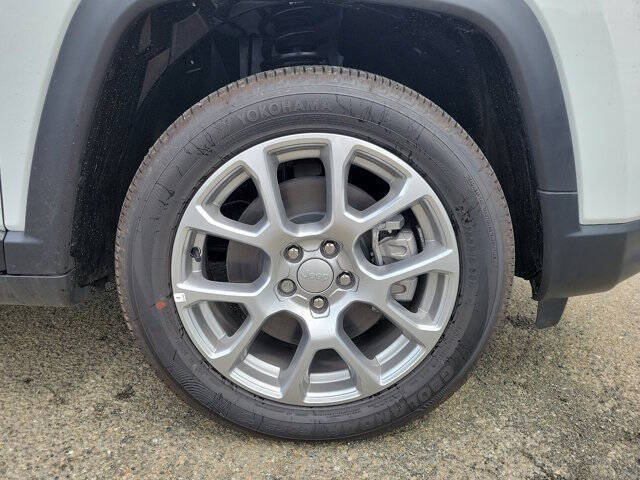 2024 Jeep Compass Latitude Lux