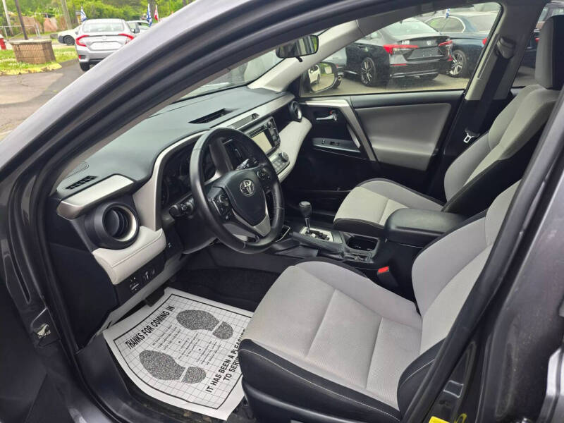 2017 Toyota RAV4 XLE