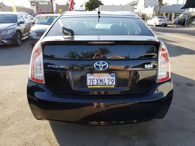 2014 Toyota Prius Four