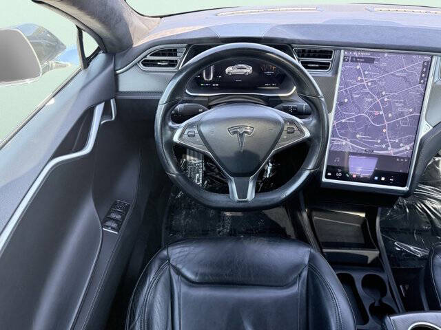 2015 Tesla Model S 70D