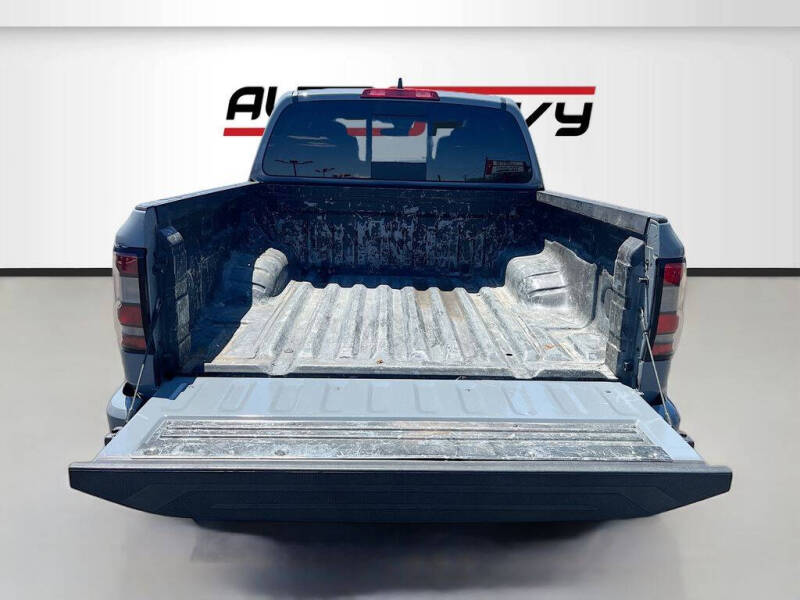 2024 Nissan Frontier PRO-4X