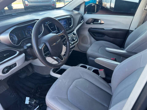 2017 Chrysler Pacifica Touring