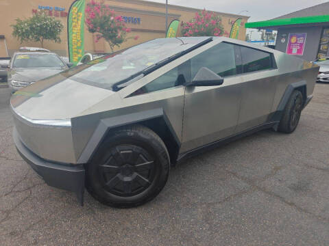 2024 Tesla Cybertruck