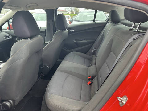 2017 Chevrolet Cruze LS Auto