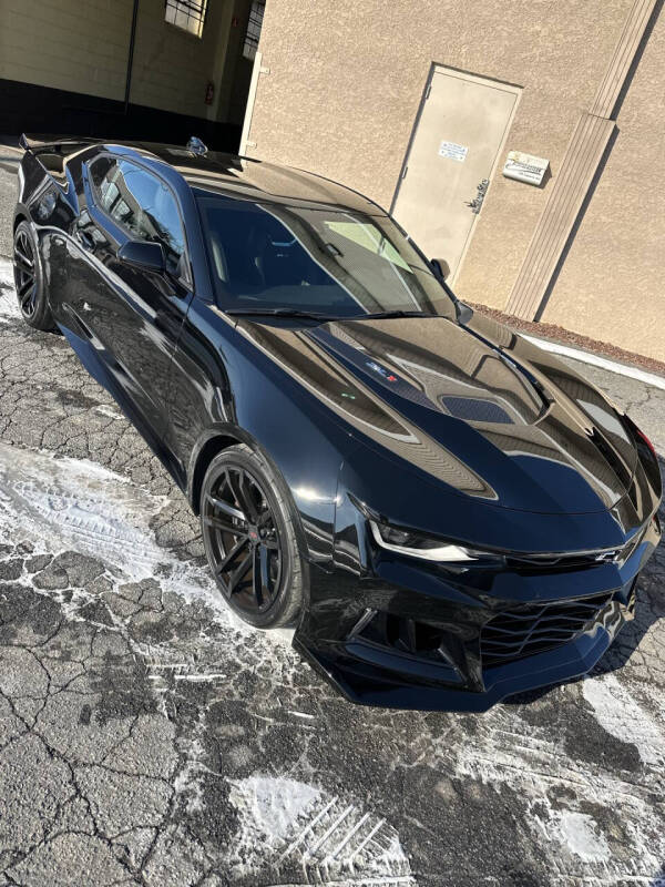 2022 Chevrolet Camaro ZL1's photo