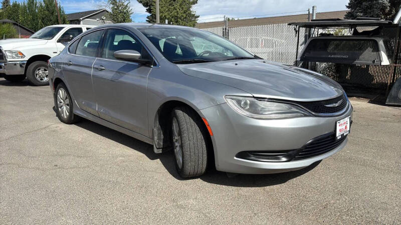 2016 Chrysler 200