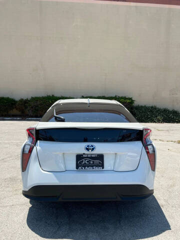 2016 Toyota Prius