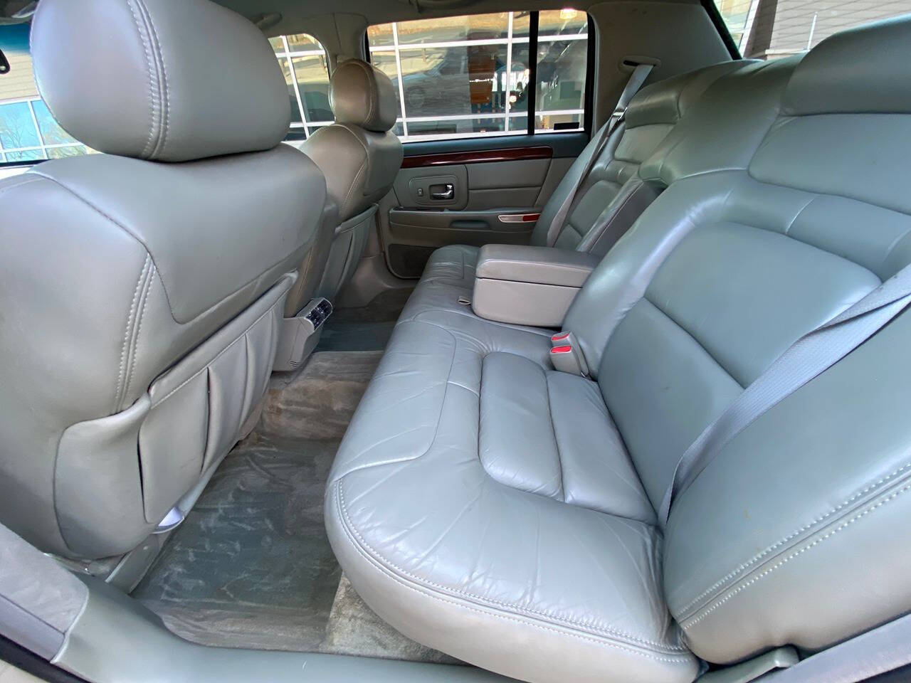 1997 Cadillac DeVille for sale at Vintage Motors USA in Roselle, NJ