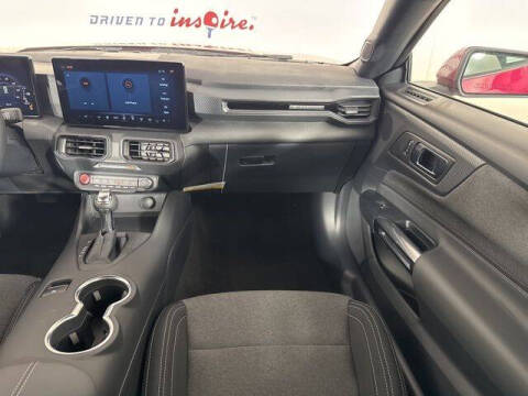 2025 Ford Mustang EcoBoost