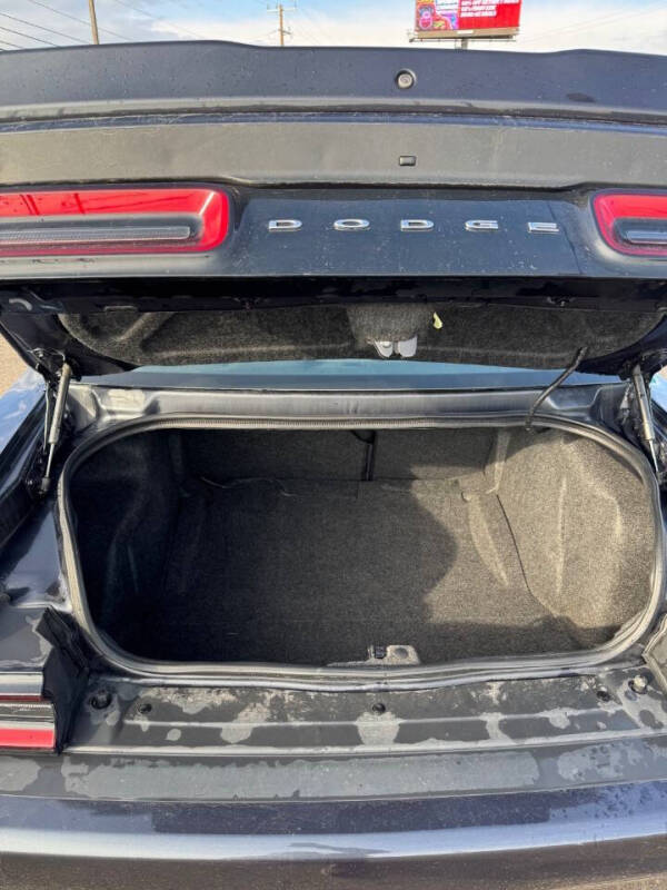 2019 Dodge Challenger SXT