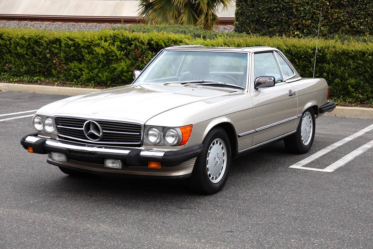 1987 Mercedes-Benz 560-Class for sale at DE AUTOS INC in San Juan Capistrano, CA