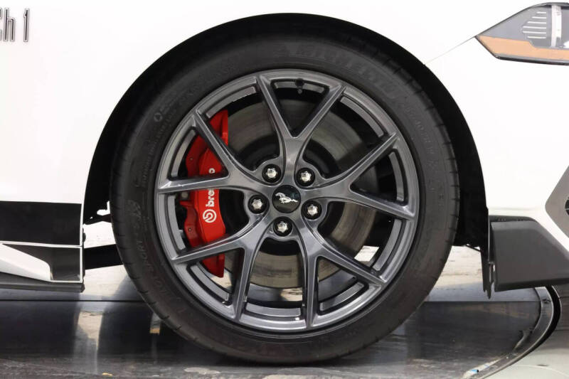 2022 Ford Mustang Mach 1