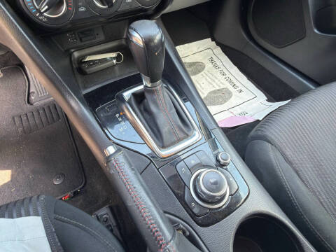 2016 Mazda MAZDA3 i Touring