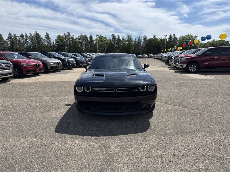 2015 Dodge Challenger SXT