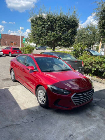 2017 Hyundai Elantra for sale at HCC AUTO SALES INC in Sarasota FL