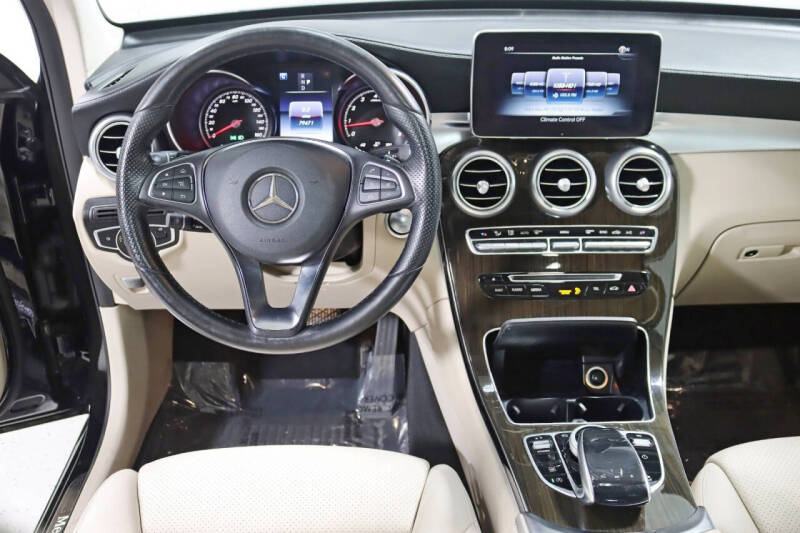 2017 Mercedes-Benz GLC GLC 300 4MATIC