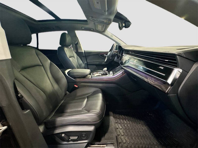 2023 Audi Q8 quattro Prestige 55 TFSI