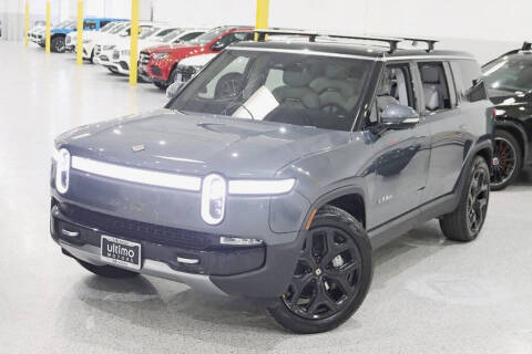 2024 Rivian R1S