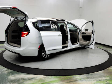 2020 Chrysler Pacifica Touring L Plus