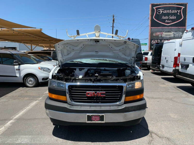 2017 GMC Savana 2500