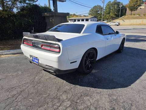 2015 Dodge Challenger SXT
