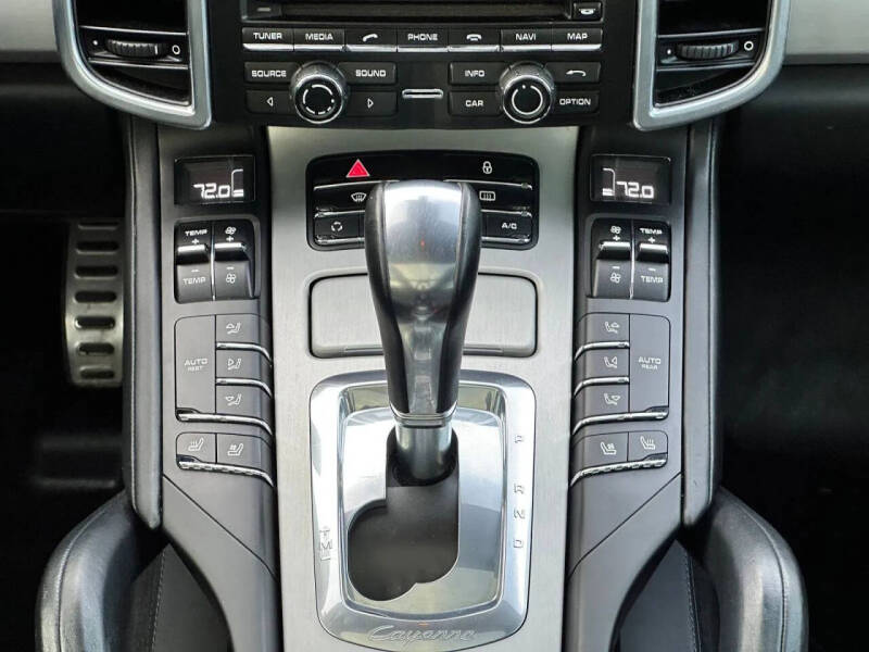 2013 Porsche Cayenne