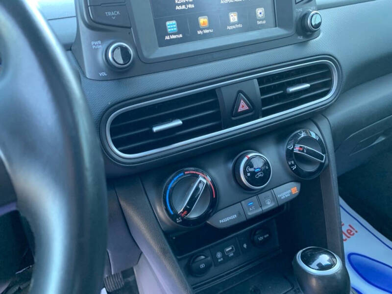 2021 Hyundai Kona SEL Plus