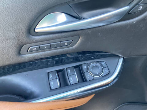 2025 Cadillac XT4 Sport