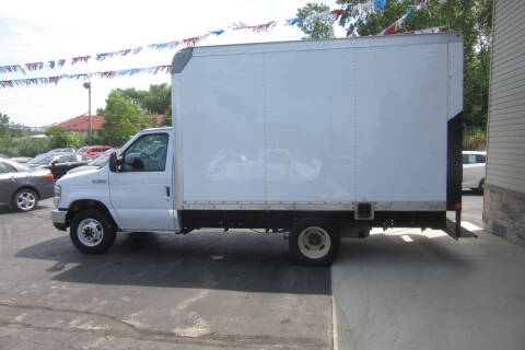 2016 Ford E-Series E-350 SD