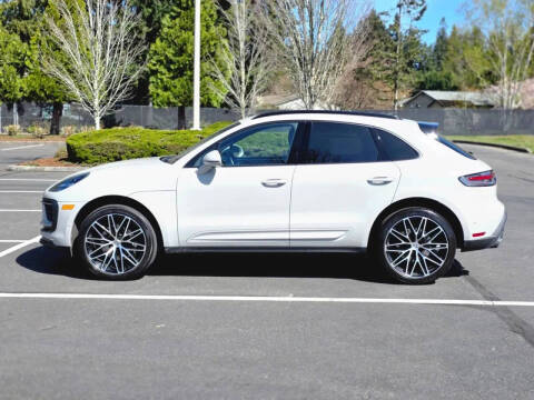 2023 Porsche Macan