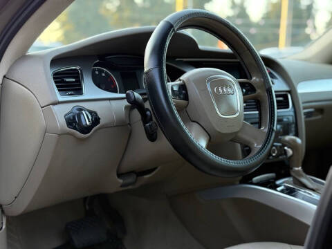 2009 Audi A4 2.0T quattro Premium