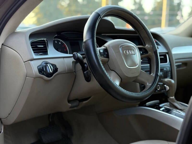 2009 Audi A4 2.0T quattro Premium