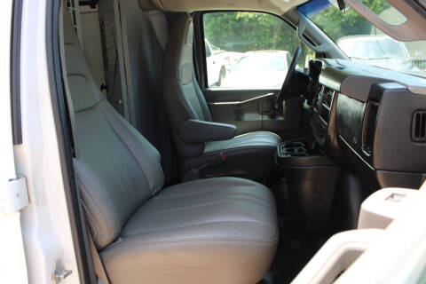 2016 Chevrolet Express 2500
