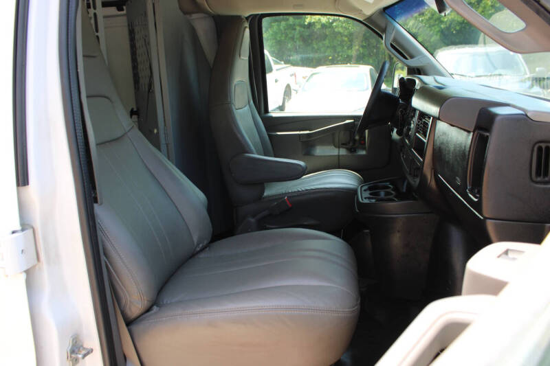 2016 Chevrolet Express 2500