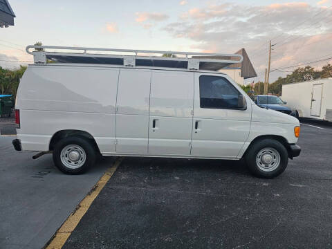 2004 Ford E-Series E-150