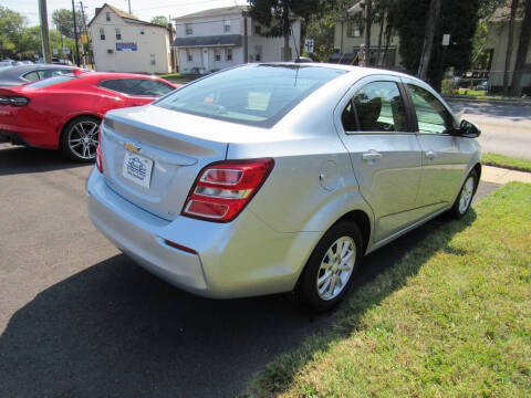 2017 Chevrolet Sonic LT Auto