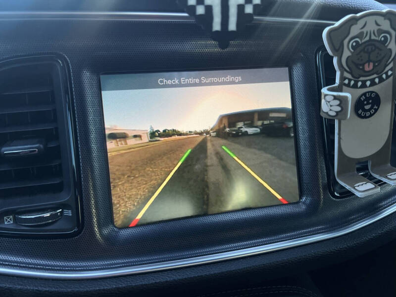 2016 Dodge Challenger 392 HEMI Scat Pack Shaker