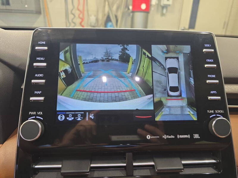 2020 Toyota Avalon Hybrid Limited