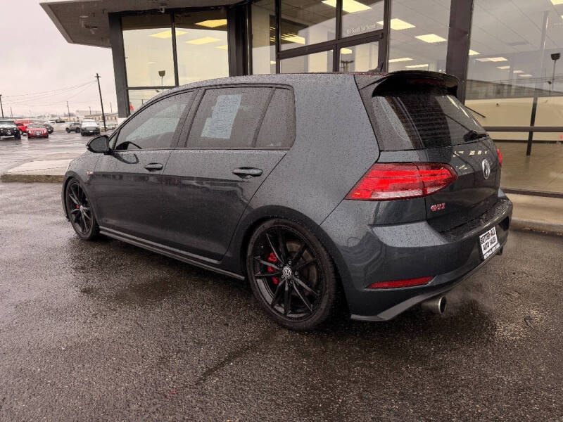 2021 Volkswagen Golf GTI SE