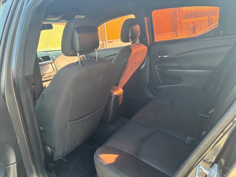 2014 Dodge Avenger SE