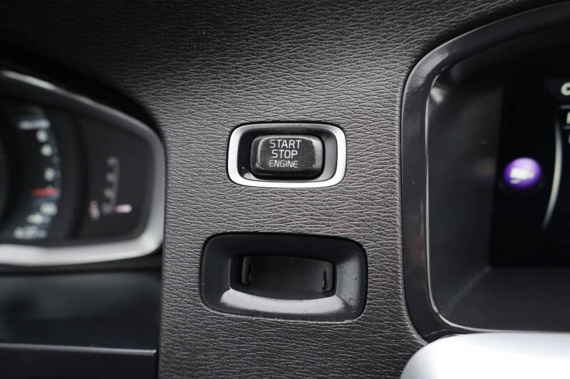 2015 Volvo V60 T5 Drive-E Premier
