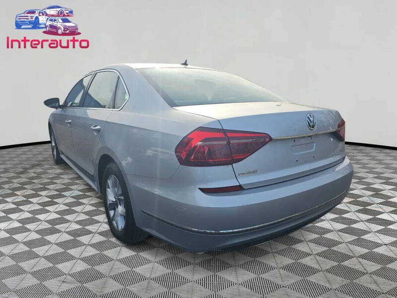 2017 Volkswagen Passat 1.8T S