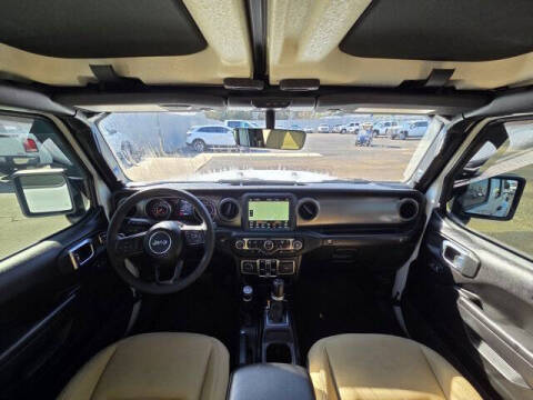 2023 Jeep Gladiator Sport S