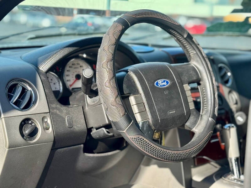 2006 Ford F-150 Lariat