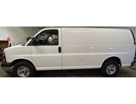 2017 GMC Savana 2500