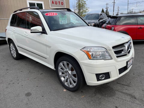 2012 Mercedes-Benz GLK for sale at TRAX AUTO WHOLESALE in San Mateo CA