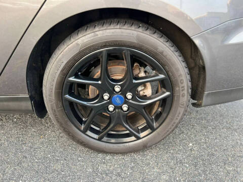 2015 Ford Focus SE