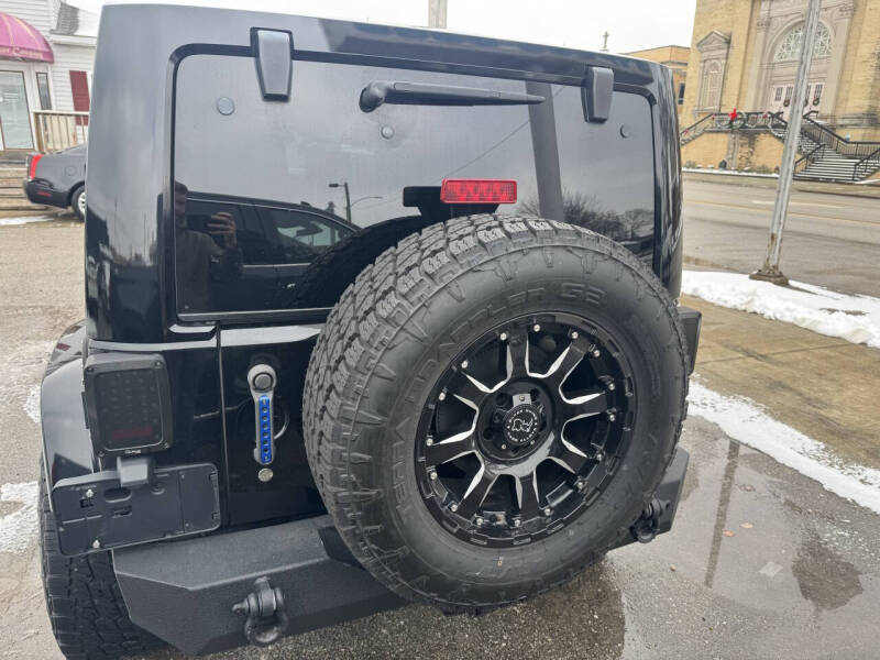 2016 Jeep Wrangler Unlimited Sahara