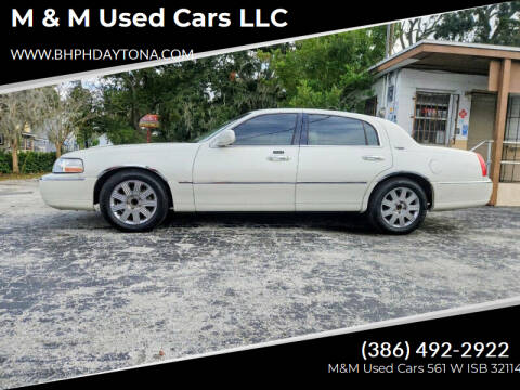 2005 Lincoln Town Car Signature Limited