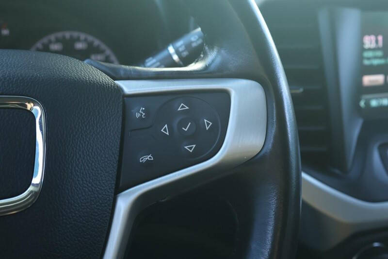 2019 GMC Acadia SLE-1